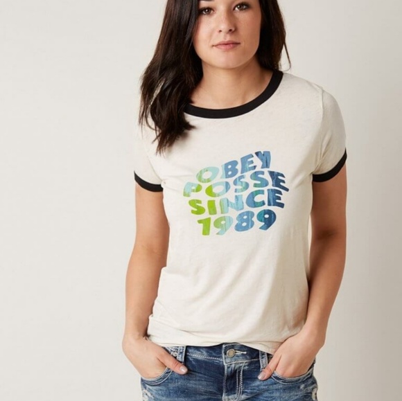 Obey Tops - Obey graphic tee size medium